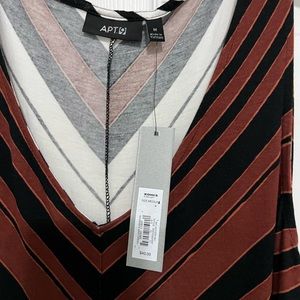 Women’s sleeves dress new with tag no returns